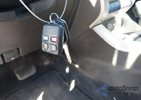 2009 Ford Focus Se z USA, uszkodzony, nr VIN 1FAHP35N79W113920